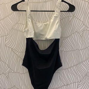 Solid & strip Natash one piece